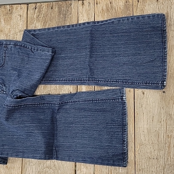 The Sweetheart Old Navy Jeans Sz 0 Great Condition - Picture 5 of 7